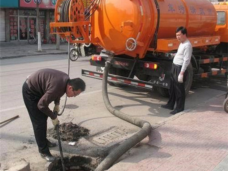 兰西清掏化粪池，健康生活从这里开始